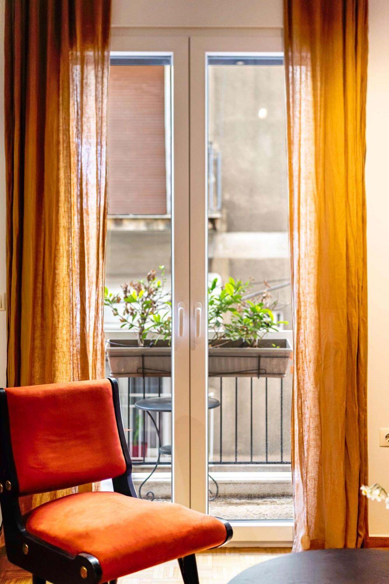 O&O Group - Eclectic Chic Thissio Apartment Афіни Екстер'єр фото