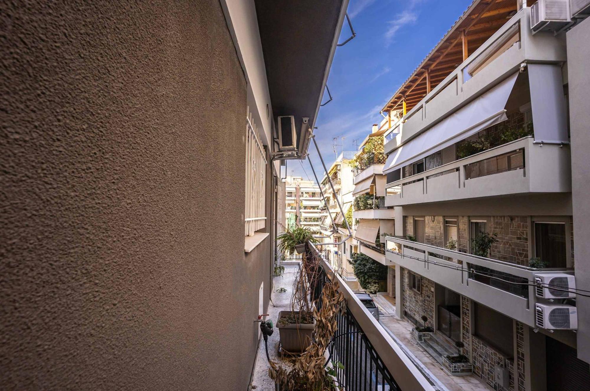 O&O Group - Eclectic Chic Thissio Apartment Афіни Екстер'єр фото